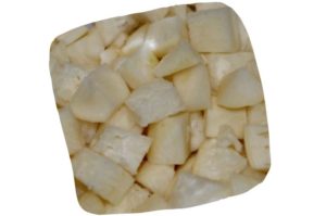 Recette de nouilles sautées aux crevettes et légumes d'hiver : cubes de navet