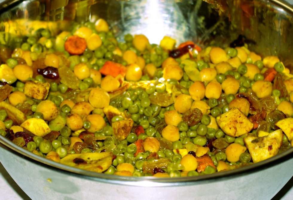 Recette végétarienne de la salade de pois chiches au curry
